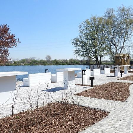 De Geestige Put Hostel Waregem Bagian luar foto