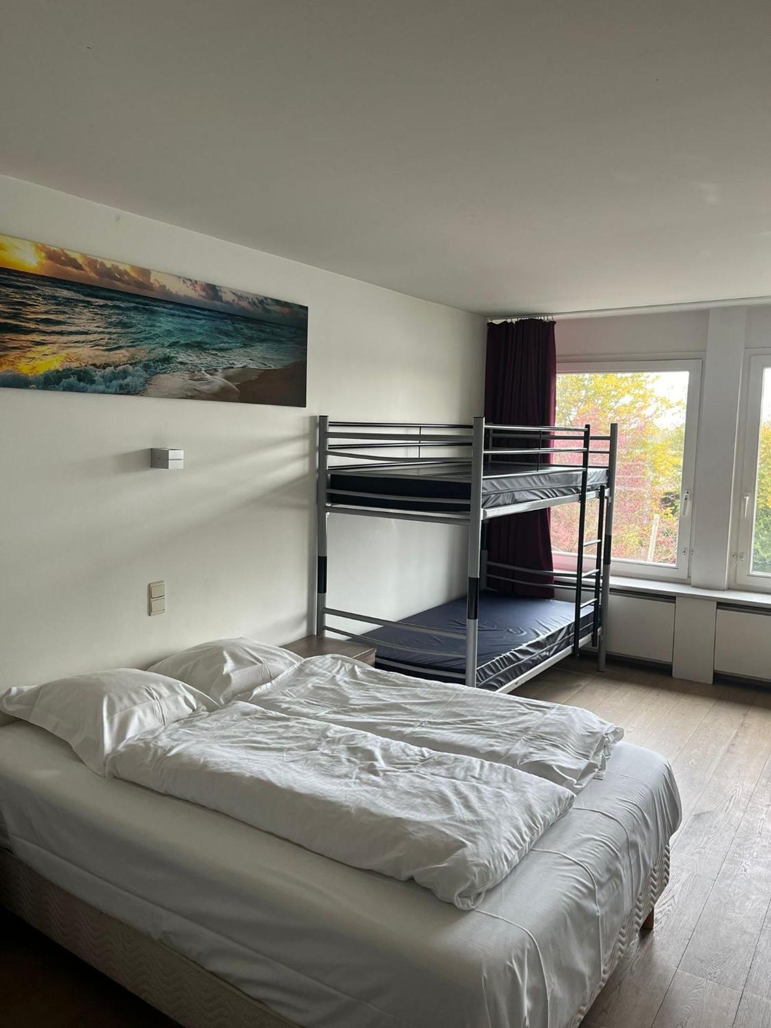 De Geestige Put Hostel Waregem Bagian luar foto